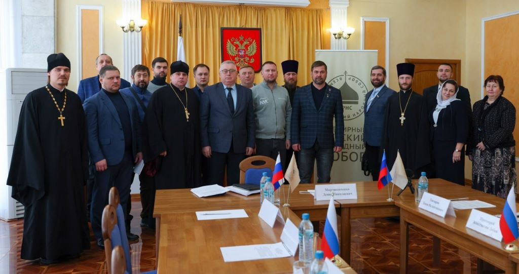 Союз православных женщин ЛНР предложил принять в регионе закон о защите материнства