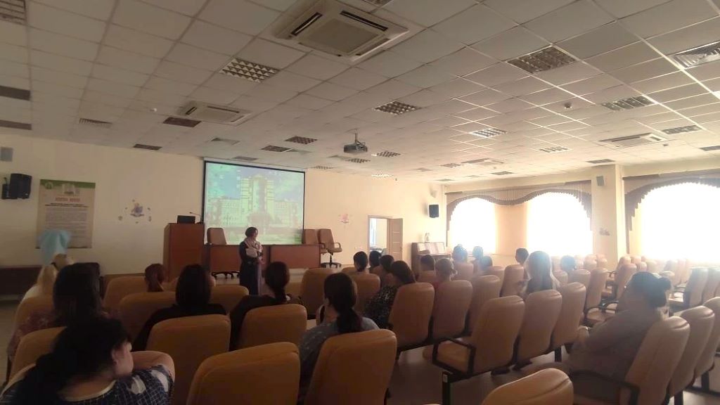Участницы СПЖ Курганской области накануне Дня беременных пришли в перинатальный центр