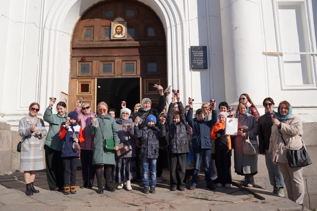 С любовью и верой: православные женщины Кашина и Твери укрепляют души и поддерживают бойцов