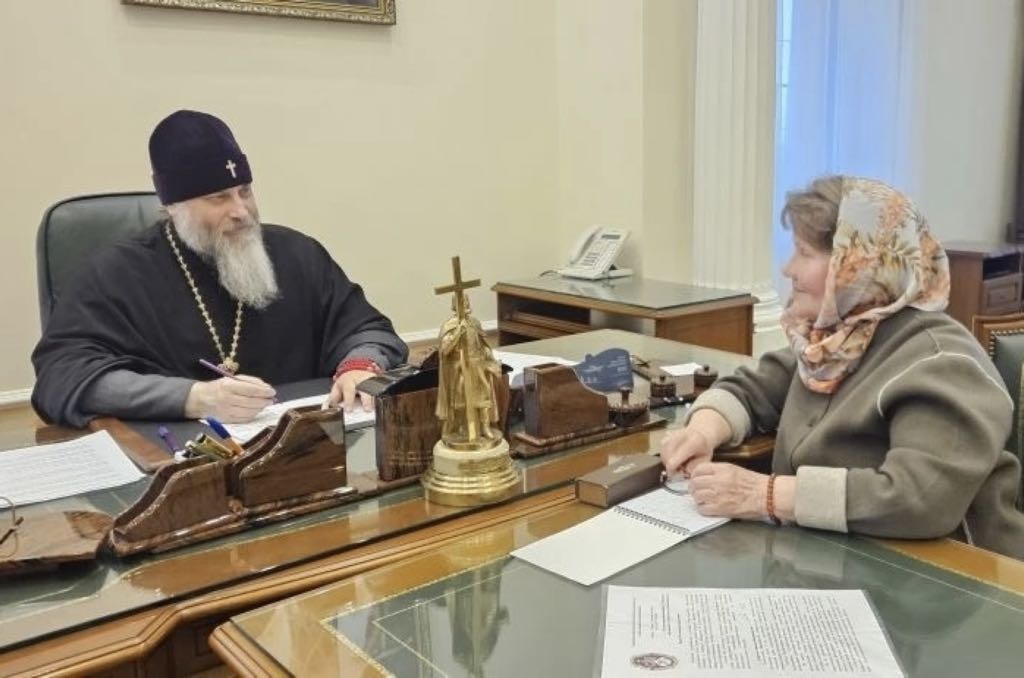 Встреча митрополита Никодима с председателем Союза православных женщин Рязанской области