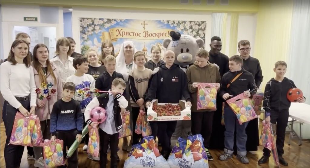 Объединяя сердца ради добра: семинаристы и «Юницы» Белогорья устроили праздник для воспитанников детского дома